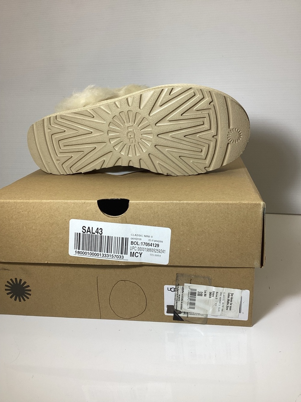 UGG Women's Classic Ultra Mini Chalet Round Toe Boots - Picture 4 of 4